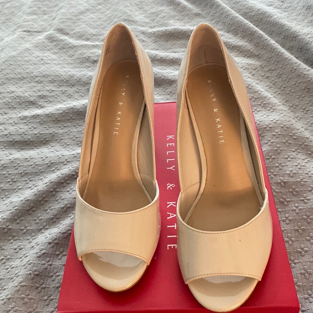 New never work heels